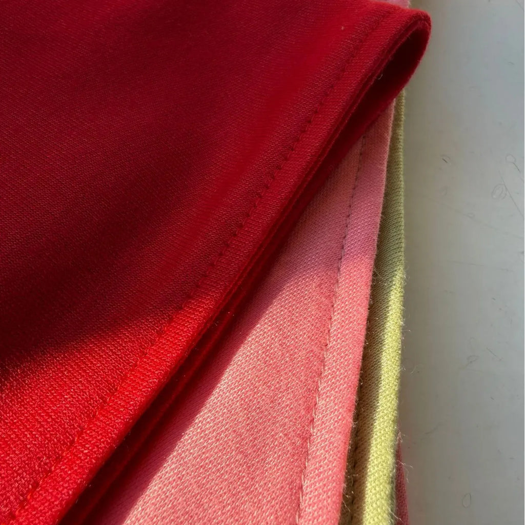 Adjustable triangle pet scarf