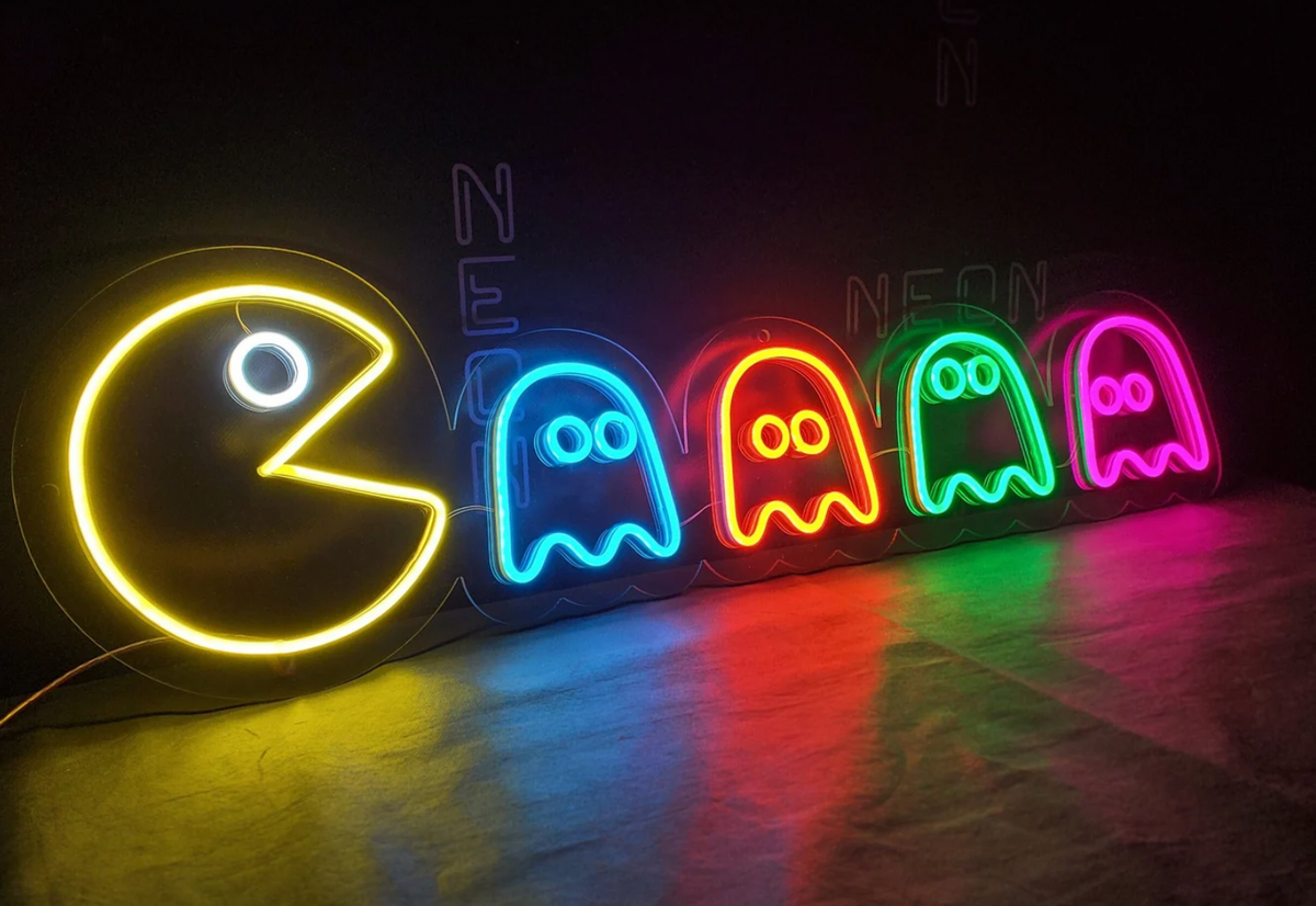 PAC MAN