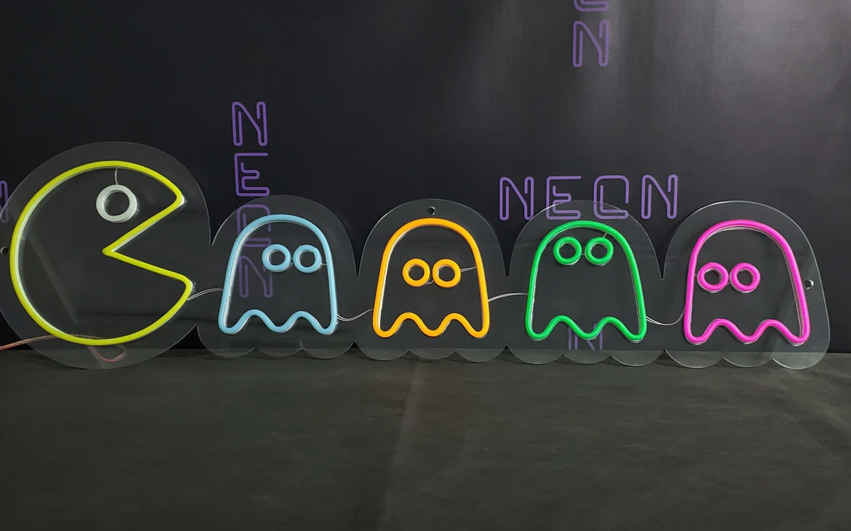PAC MAN
