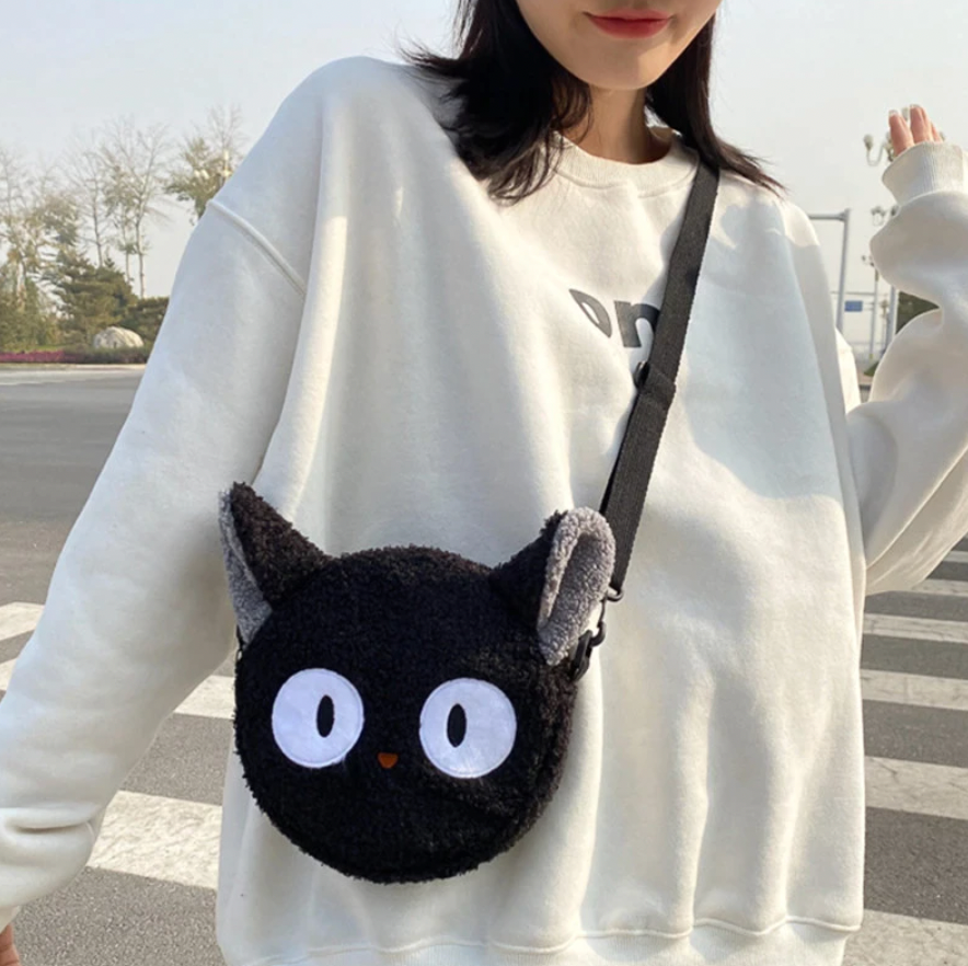 Jiji Crossbody Bag