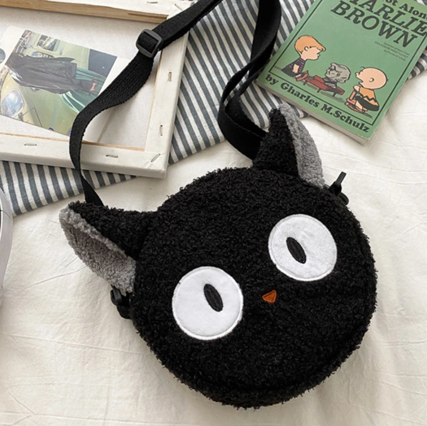 Jiji Crossbody Bag