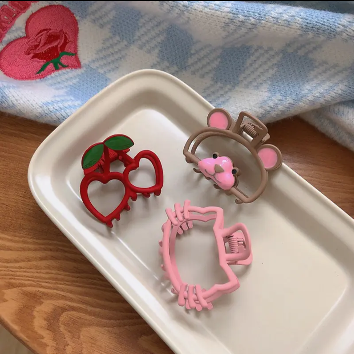 Lovers Claw Clips